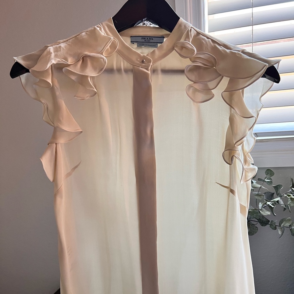 Prada 100% Silk Blouse Size 40